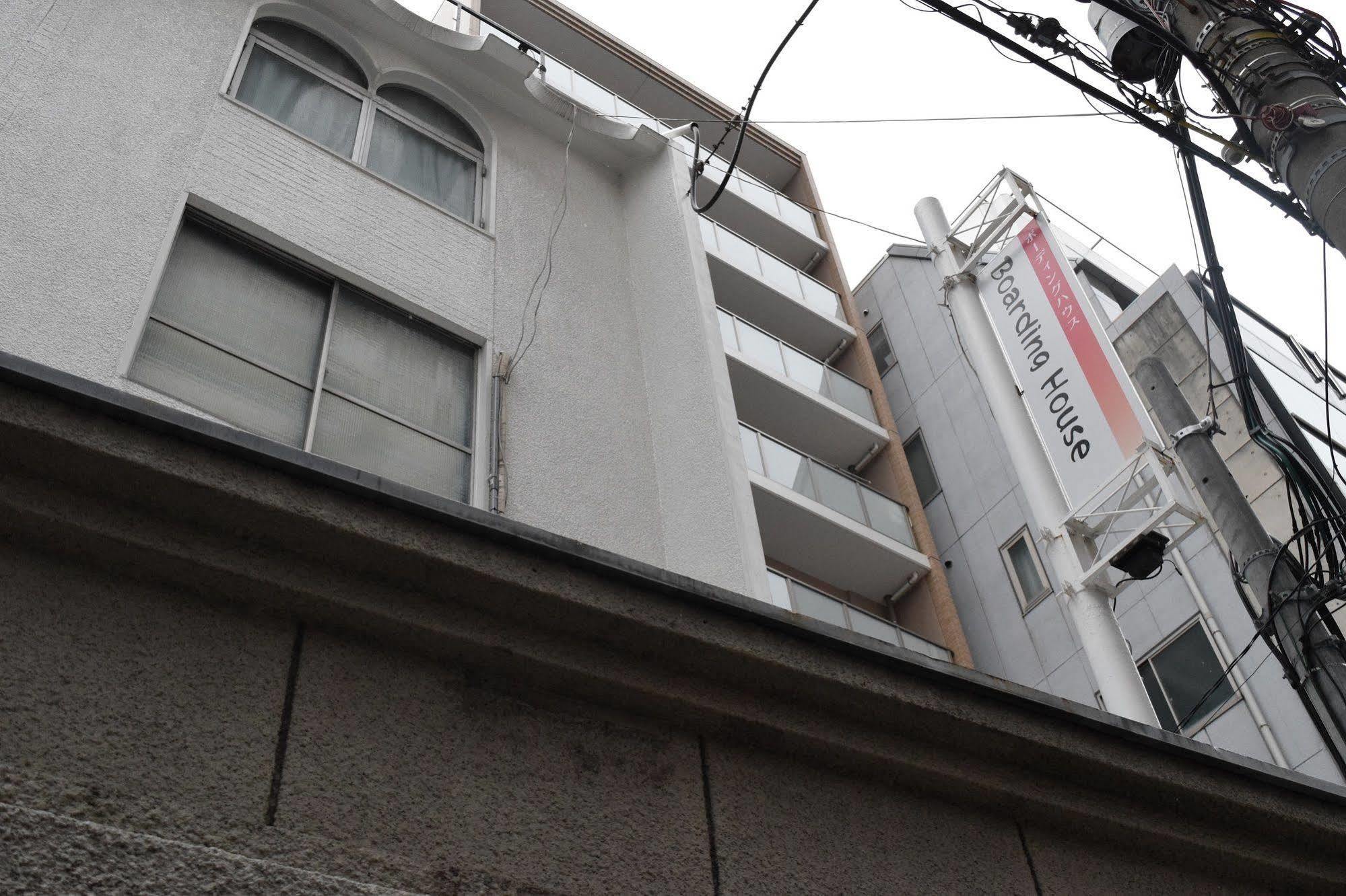 บอร์ดดิ้ง เฮาส์ Aparthotel โอซาก้า ภายนอก รูปภาพ