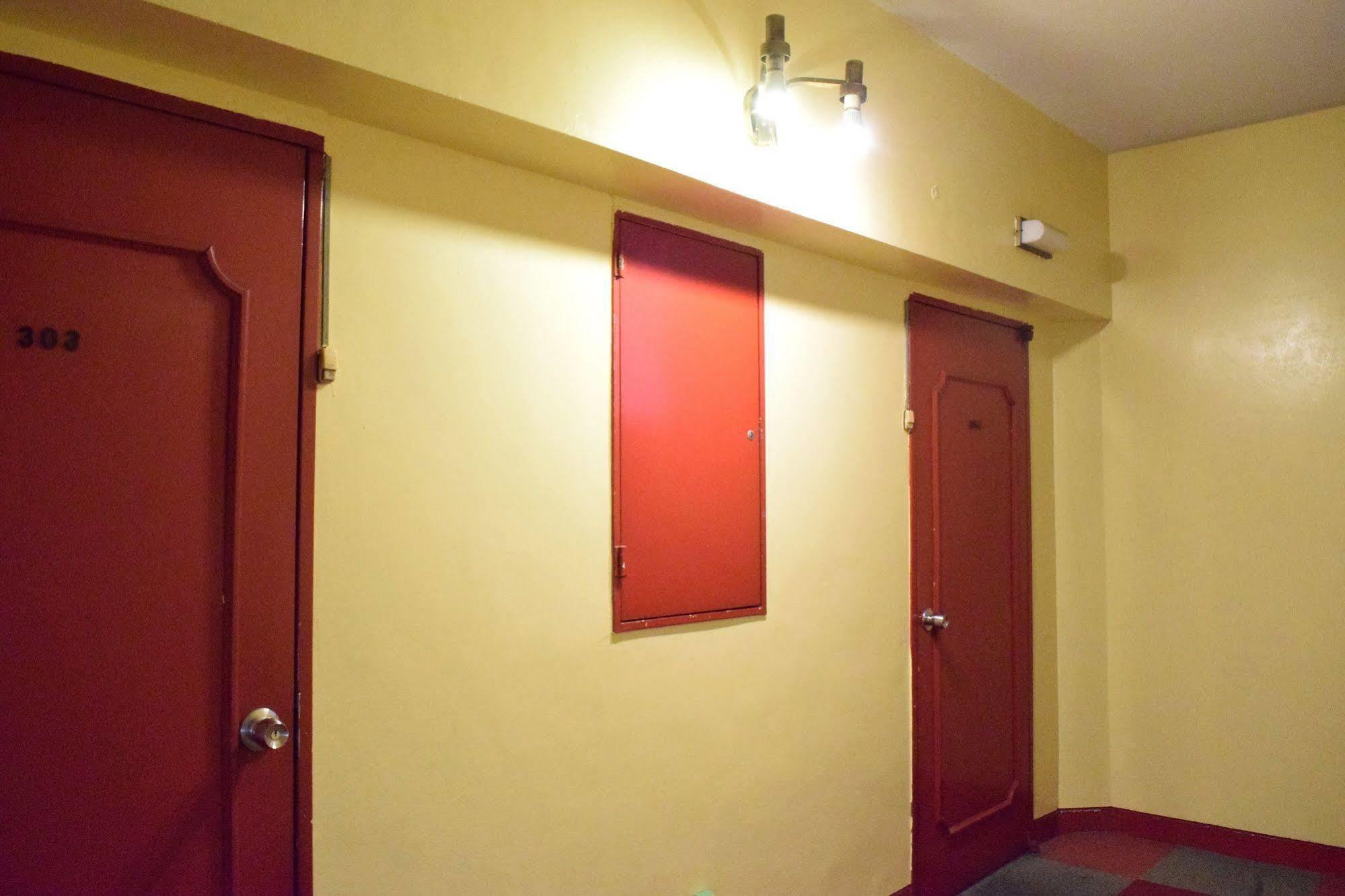 บอร์ดดิ้ง เฮาส์ Aparthotel โอซาก้า ภายนอก รูปภาพ