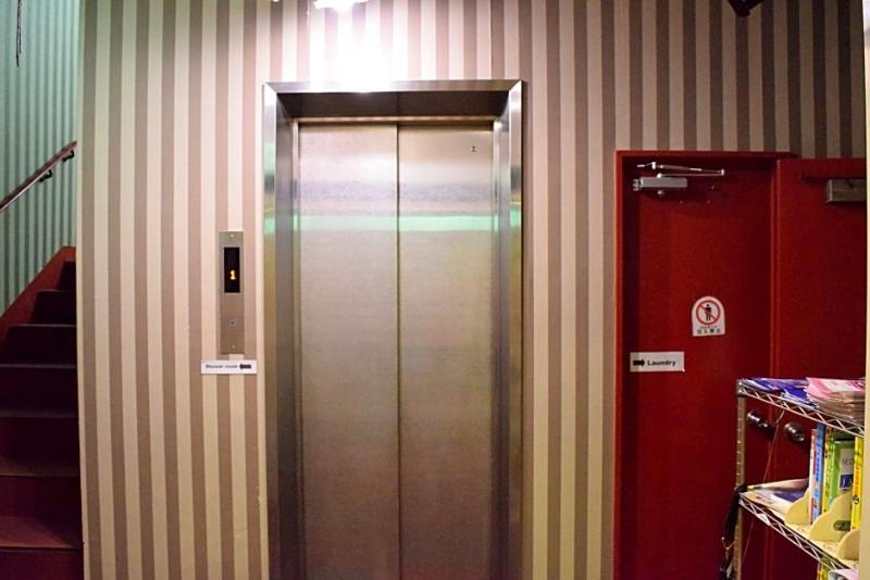 บอร์ดดิ้ง เฮาส์ Aparthotel โอซาก้า ภายนอก รูปภาพ